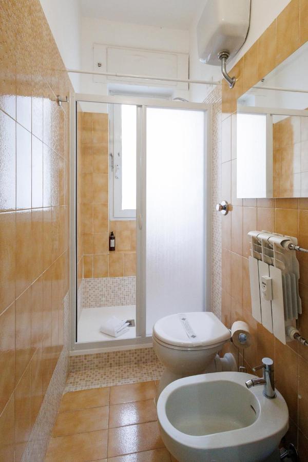 Casa Vittoria Di San Martino Affittacamere เจนัว ภายนอก รูปภาพ